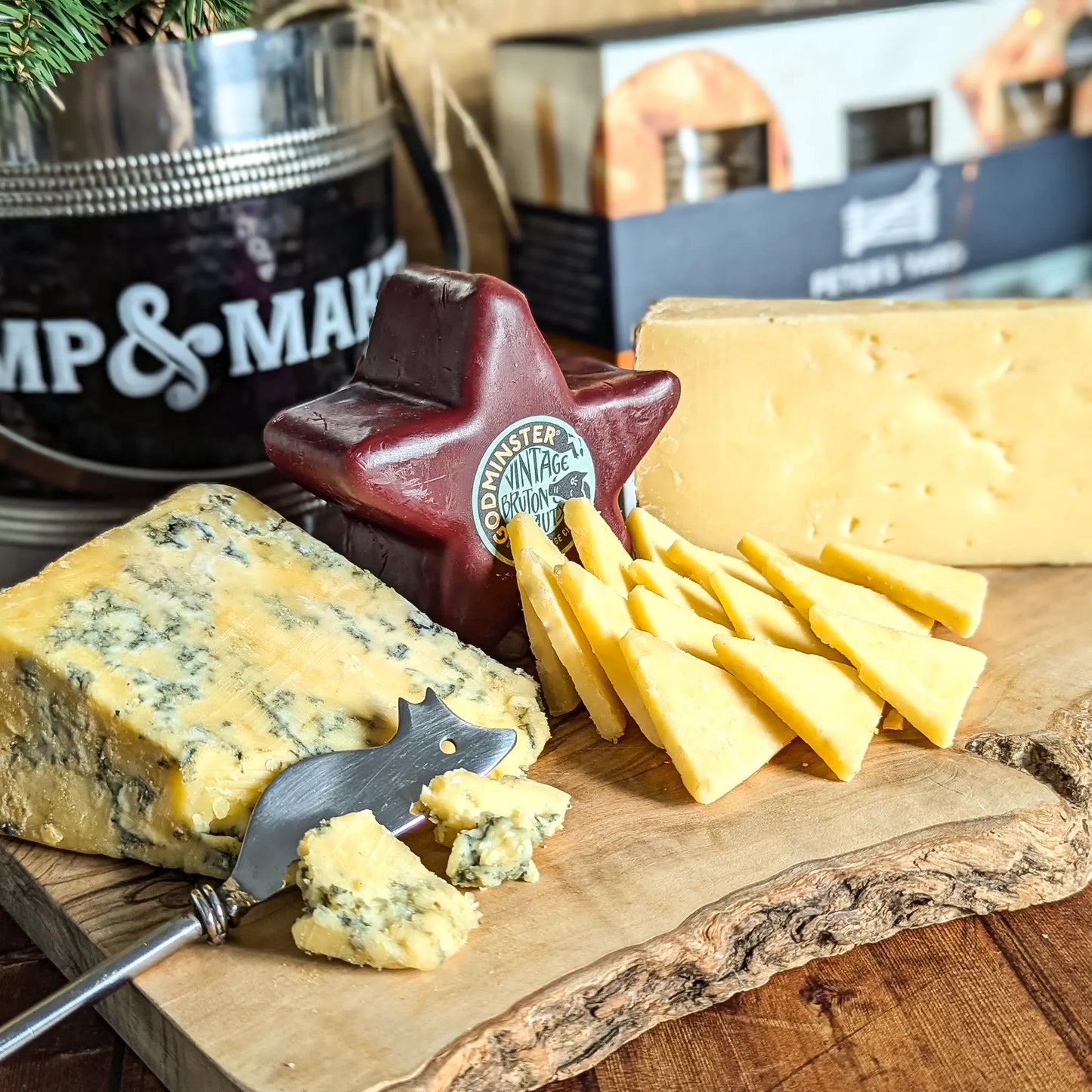 IMP&MAKER Signature Port and Cheese Hamper